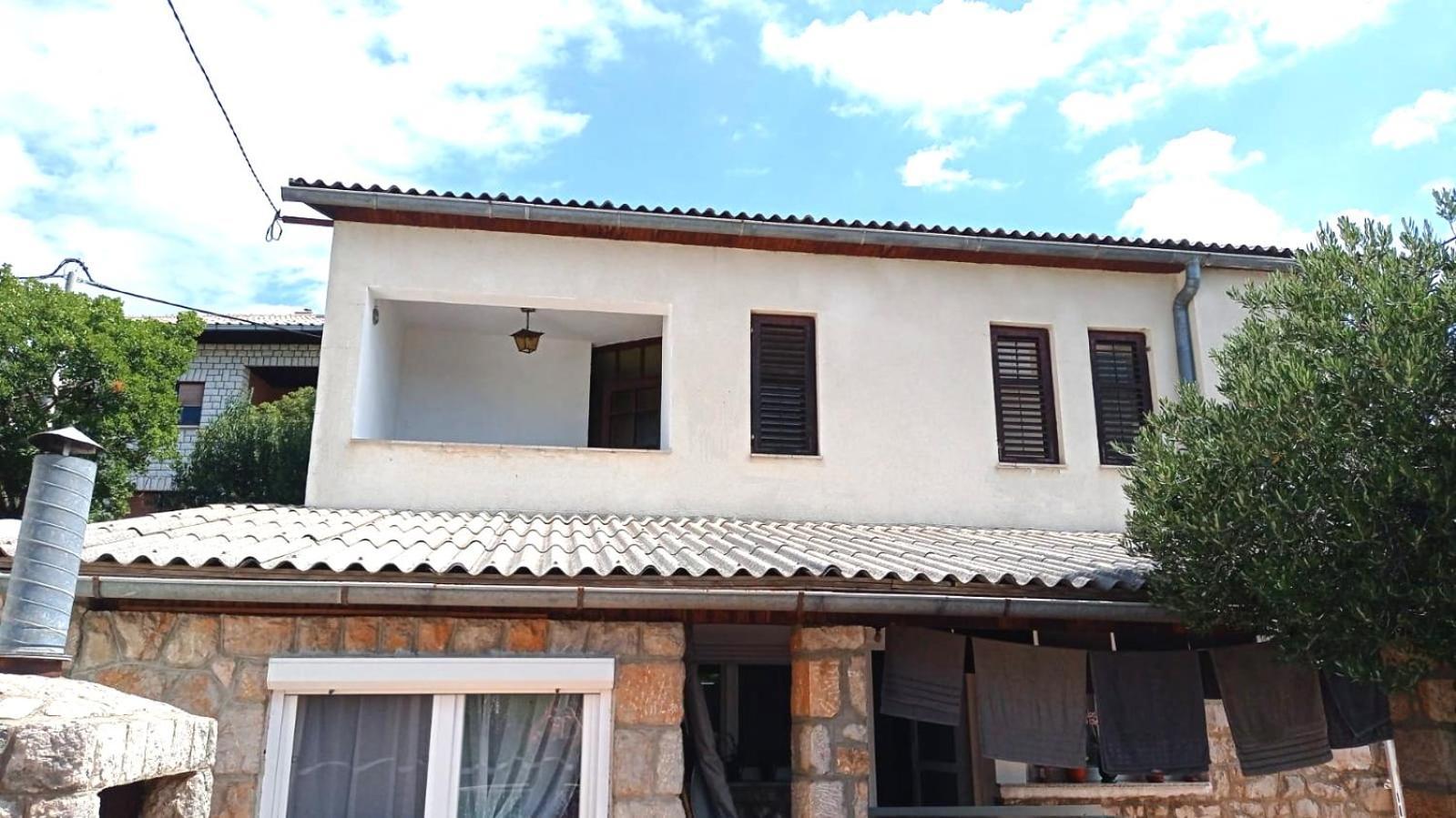 Apartments Happy Day Karlobag Exterior photo